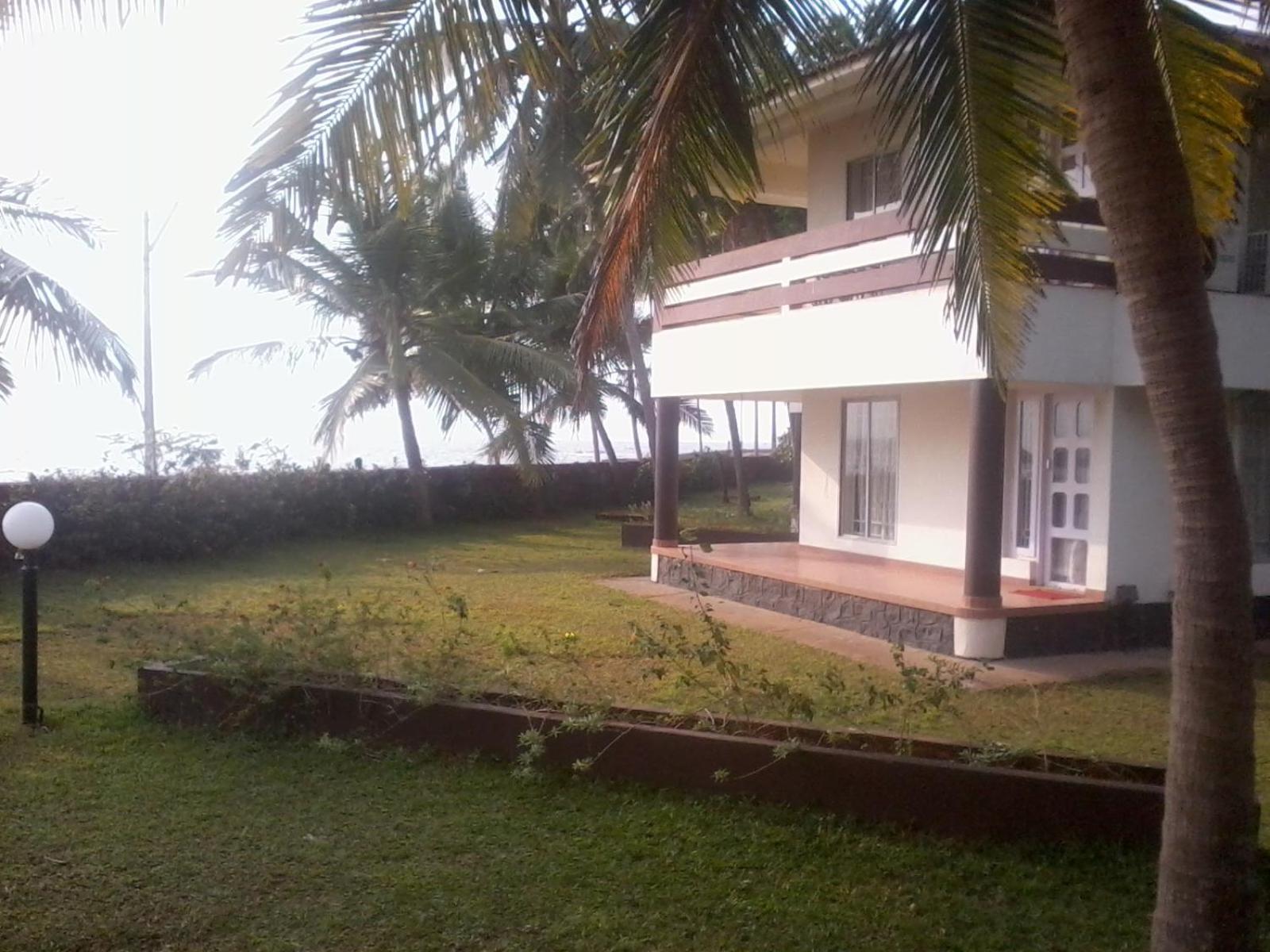 Kappad Beach Resort Chemancheri Kültér fotó