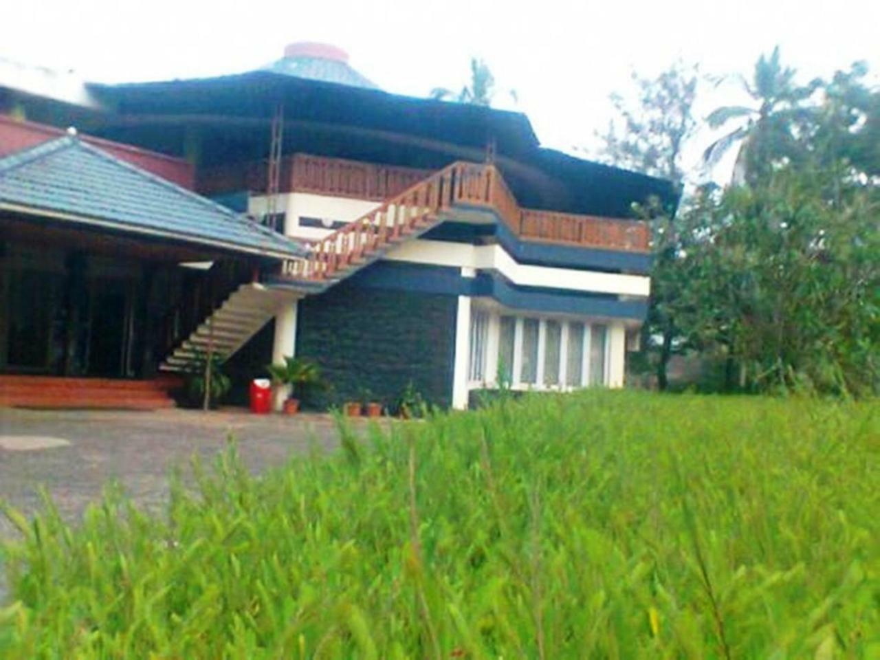 Kappad Beach Resort Chemancheri Kültér fotó