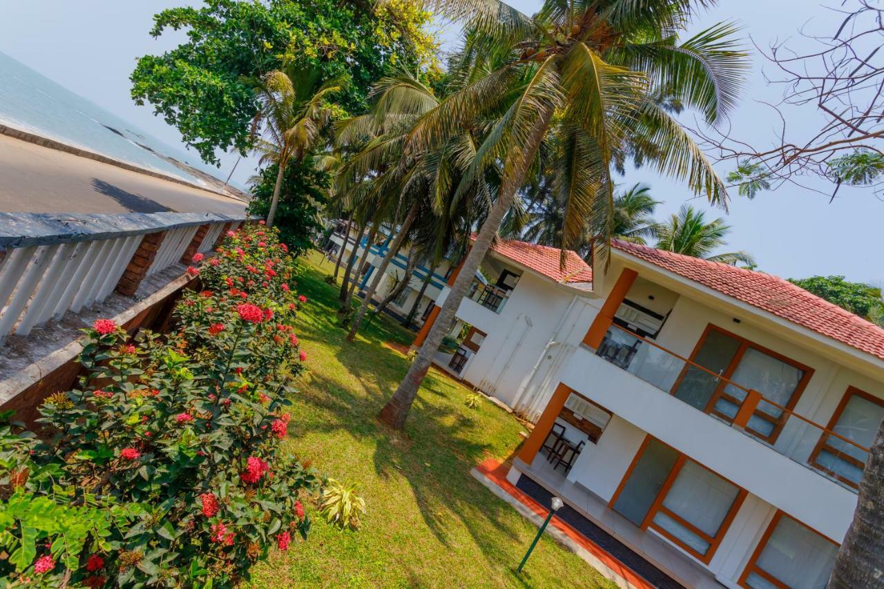 Kappad Beach Resort Chemancheri Kültér fotó